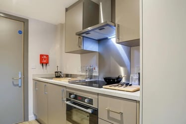 1 bed studio, Moore Street, Devonshire Green, Sheffield, S37HZ - Image 6
